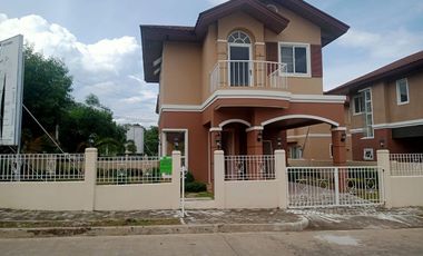 FOR SALE 3 BEDROOM READY TO OCCUPY  2 STOREY IN VILLA CONCHITA SUBD IN BAGO APLAYA PUAN