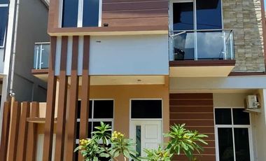 Rumah Tlv Cibubur-Jatiranggon Dekat Tol Jatiwarna 2 LANTAI Kota Bekasi