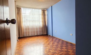 Departamento en Alquiler Arriendo Renta La Mascota Sur de Quito Segundo Piso $330