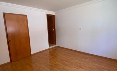 Casa en venta en Lomas de Lindavista Tlalnepantla, Estado de México.