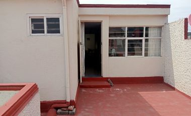 Casa en venta en Valle de Santa Mónica Tlalnepantla de Baz