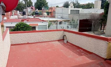 Casa en venta en Valle de Santa Mónica Tlalnepantla de Baz