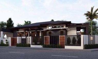 LUXURY TYPE BUNGALOW HOUSE NEAR MARQUEE AND NLEX