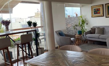 DUPLEX EN VENTA EN SURCO (LIMITE CON MIRAFLORES)