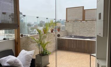 DUPLEX EN VENTA EN SURCO (LIMITE CON MIRAFLORES)