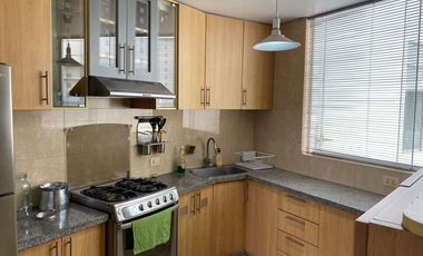 DUPLEX EN VENTA EN SURCO (LIMITE CON MIRAFLORES)