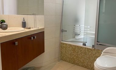 DUPLEX EN VENTA EN SURCO (LIMITE CON MIRAFLORES)