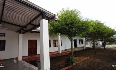 CENTRAL Y AMPLIA CASA-LOTE PARA PROYECTO COMERCIAL EN MARIQUITA (TOLIMA) EN VENTA