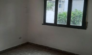 VENTA CASA PASO DEL REY CENTRO U$S 45.000 SUPERFICIE TOTAL DEL TERRENO 217 M2 CON ESCRITURA