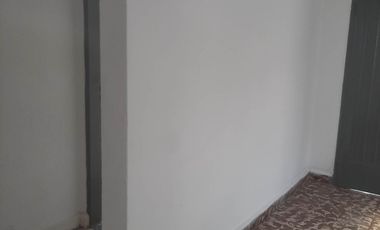 VENTA CASA PASO DEL REY CENTRO U$S 45.000 SUPERFICIE TOTAL DEL TERRENO 217 M2 CON ESCRITURA
