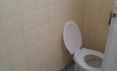 VENTA CASA PASO DEL REY CENTRO U$S 45.000 SUPERFICIE TOTAL DEL TERRENO 217 M2 CON ESCRITURA