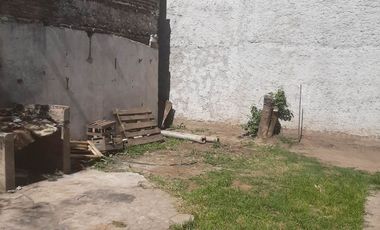 VENTA CASA PASO DEL REY CENTRO U$S 45.000 SUPERFICIE TOTAL DEL TERRENO 217 M2 CON ESCRITURA
