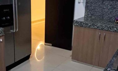 Alquilo departamento en Samborodon