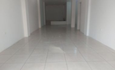 local comercial de renta en manta zona centro