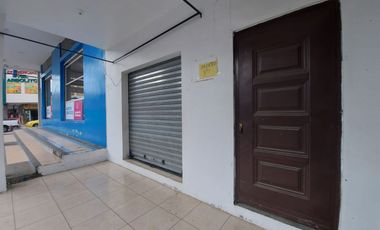 local comercial de renta en manta zona centro