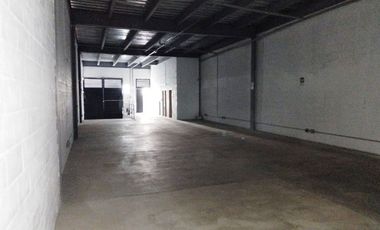 PR19199 Bodega en arriendo en el sector Bombona