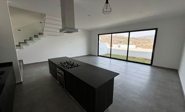 CASA EN VENTA EN PASEO DEL PARQUE CON ROOFGARDEN