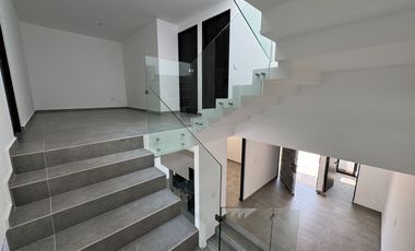 CASA EN VENTA EN PASEO DEL PARQUE CON ROOFGARDEN