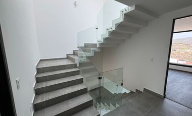 CASA EN VENTA EN PASEO DEL PARQUE CON ROOFGARDEN