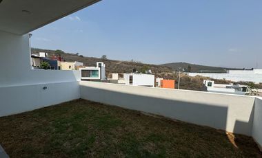 CASA EN VENTA EN PASEO DEL PARQUE CON ROOFGARDEN