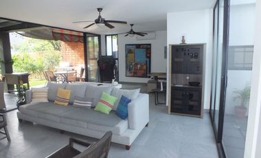 Casa en venta Club de Golf Santa Fe. Xochitepec Morelos