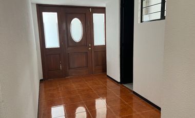 RENTA DE CASA PARA OFICINAS en Gabriel Pastor