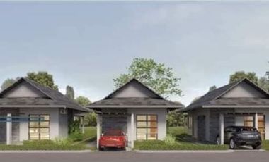 near the beach bongalow house and lot for sale in Aduna Danao Cebu