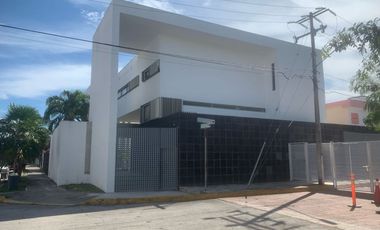 Vive en el centro de Cacnun en una casa en renta de ensueño SM17