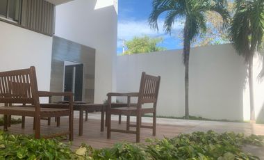 Vive en el centro de Cacnun en una casa en renta de ensueño SM17