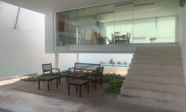 Vive en el centro de Cacnun en una casa en renta de ensueño SM17