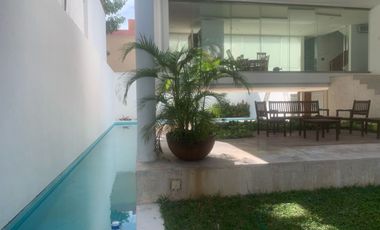 Vive en el centro de Cacnun en una casa en renta de ensueño SM17
