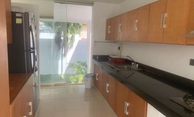Vive en el centro de Cacnun en una casa en renta de ensueño SM17
