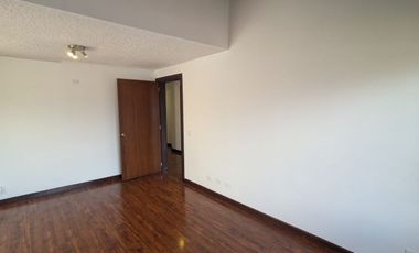 DEPARTAMENTO DE RENTA CUMBAYA SECTOR EL RESERVORIO