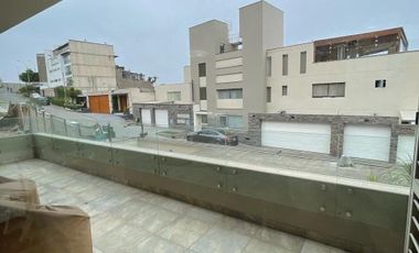 Departamento amplio tipo casa en Casuarinas Sur