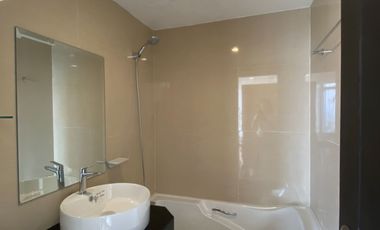 5 bedroom condo unit for sale in Makati City Ready for Occupancy