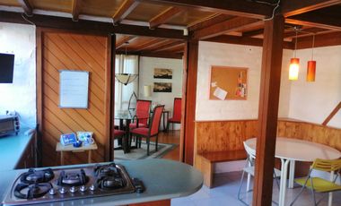 CASA ESTILO RUSTICO 200 METROS 3 HABITACIONES SECTOR EMBAJADA USA