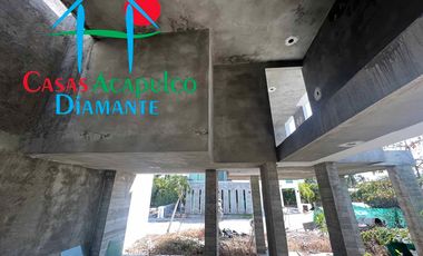 Casa en obra gris, Roof garden, 3 niveles