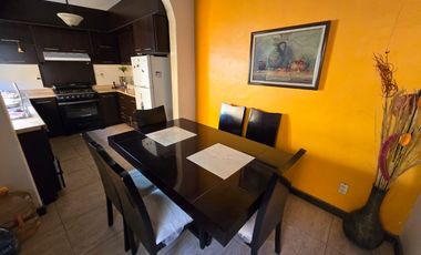 Casa con Locales Comerciales en Zacatecas en Zona Centro