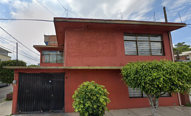 Venta de casa en  Ramiriqui 241   Residencial Zacatenco, Gustavo A. Madero,  Cerca de Universidades
