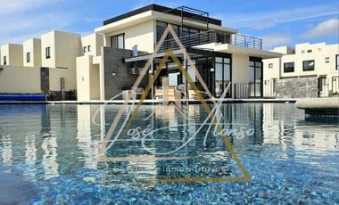 Departamento con Roof Top e Preventa Queretaro Zire Zona Zakia 3 baños completos