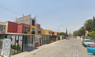 Casa en venta en  Hacienda Cuatitlan, Edo.Mex ¡Compra esta propiedad mediante Cesión de Derechos e incrementa tu patrimonio! ¡Contáctame, te digo cómo hacerlo!