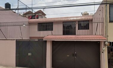 Urgente! Venta Casa en Campestre Churubusco Coyoacán