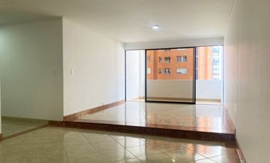 PR18400 Apartamento en arriendo en el sector Santa Maria de los Angeles