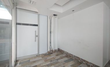 Oficina en arriendo en Alto Prado.
