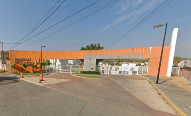 CASA EN REMATE EN LOS SAUCES MORELOS