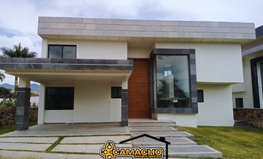 Casa en venta en Lomas de Cocoyoc ( OLC-4226)