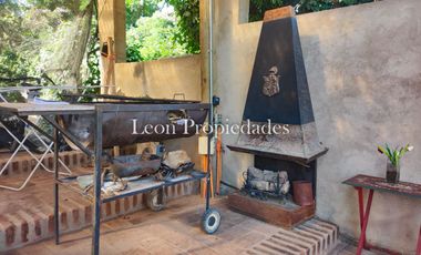 Se vende hermosa casa en Curacavi centro.