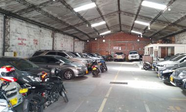 PR19270 Bodega en venta en el sector Villa Paula