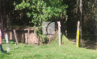 VENTA- Terreno de venta a 5 minutos del centro de Guaranda sector en pleno crecimiento,óptimo para instituciones financieras,empresaso desarrollos inm