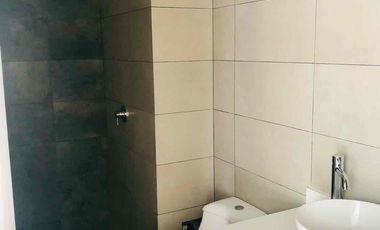 DÚPLEX EN VENTA DE 3 DORMITORIOS EN SURCO CERCA AL ÓVALO HIGUERETA